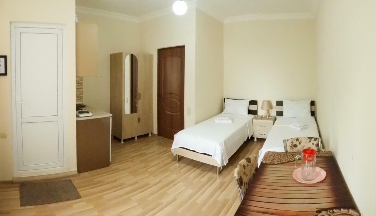 Hotel Tao Batumi Exterior photo